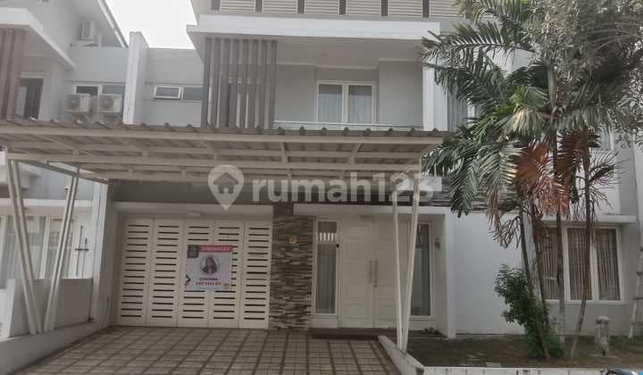 Rumah 2 Lantai Bagus Unfurnish di Cluster Lavaletta Modernland