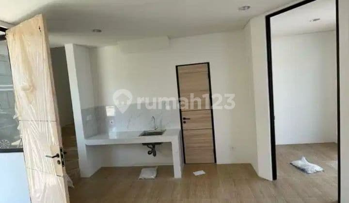 Rumah Bagus Cendana Icon Karawaci, Tangerang
