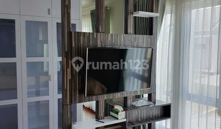 Rumah 2 Lantai Bagus SHM di Cluster Symphonia , Tangerang
