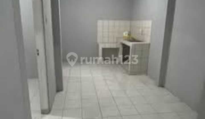 Rumah di VIlla Tomang Baru Bagus Siap Huni