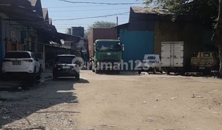 For Sale Cheap Warehouse on Kunir Street, West Jakarta City