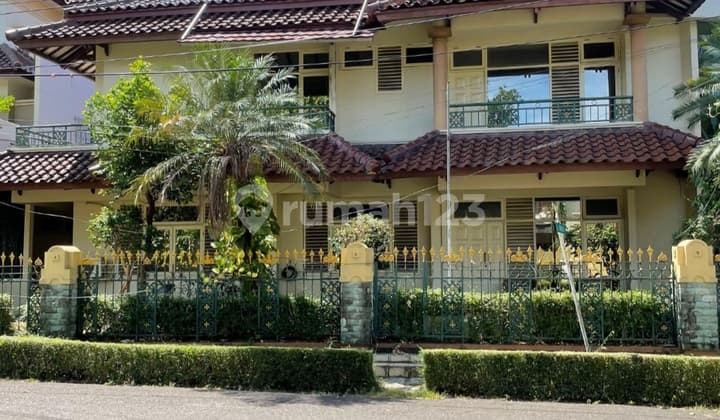 Rumah di Bawah NJOP. Murah di Bintaro Sektor 1. Jak Sel