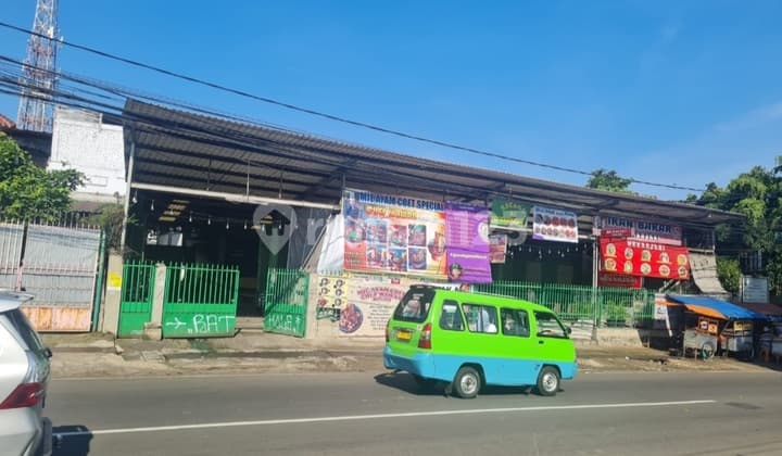 Rumah Di Jalan Raya Pahlawan. Bondongan. Bogor