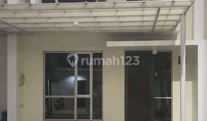 Rumah 2 Lantai di Cluster Tampa, di Pantai Indah Kapuk