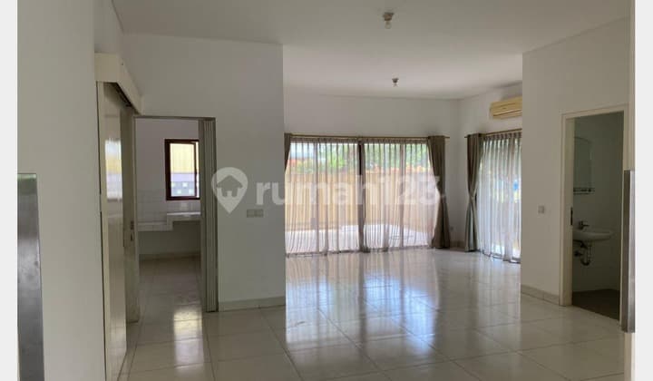Disewa Rumah Hook 2 Lantai Cluster Cassia Plus AC, Jakarta Garden City, Cakung, 007