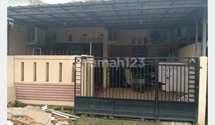 Rumah Strategis di Kota Harapan Indah - Jl. Salak Sudah SHM | Hanya 700 Juta! (028)