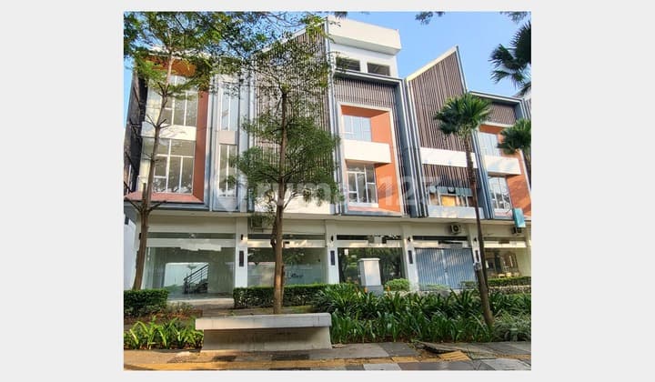 Business Opportunity! Rent a 3-Story Shop in Cleon Park Jgc Cakung - Near Aeon & Ready to Occupy !! (028)