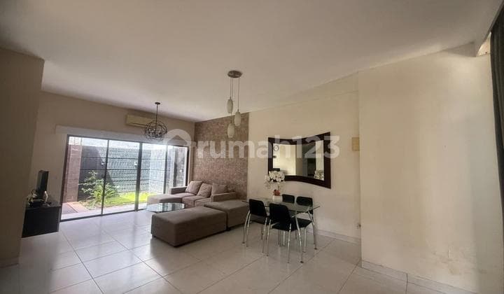 Jual Cepat! Rumah Mewah Cluster Alamanda Jakarta Garden City - Siap Huni & Lokasi Strategis! (015)
