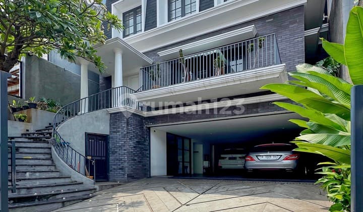 Mewah Siap Huni, Dijual Rumah Bagus Mewah Siap Huni di Area Senopati, Full Furnished, Jalan Cibulan, Jakarta Selatan