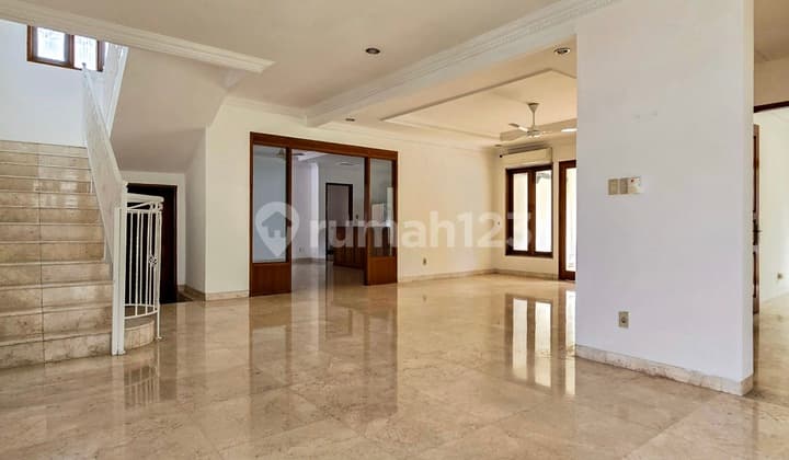 Dijual Tanah Luas 1.420m² di Kemang Selatan – Harga Murah, Bebas Banjir, Cocok Bangun Rumah Mewah, Bagus untuk Investasi