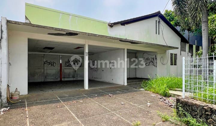 CALCULATE LAND and PREMIUM LOCATION House on JL HANG JEBAT Kebayoran Baru, South Jakarta