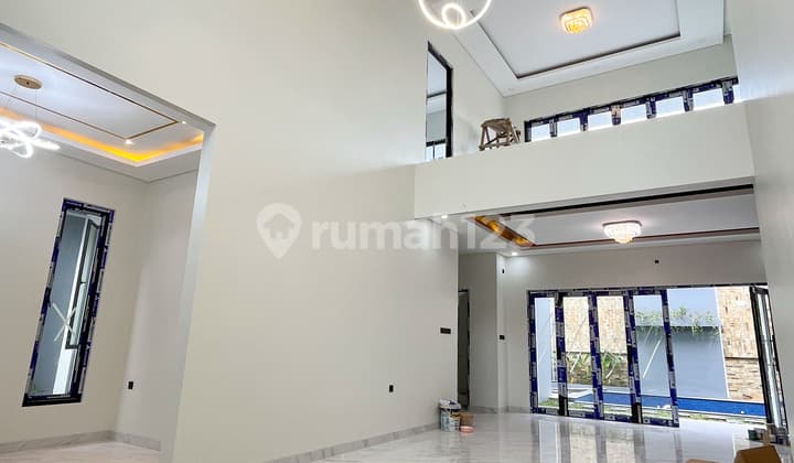 Ready to Occupy in Kebayoran Baru! Beautiful Modern Tropical Luxury Residential Property for Sale Semi Furnished in a Strategic Location with Easy Access and Comfortable, Green Environment in Kebayoran Baru, South Jakarta