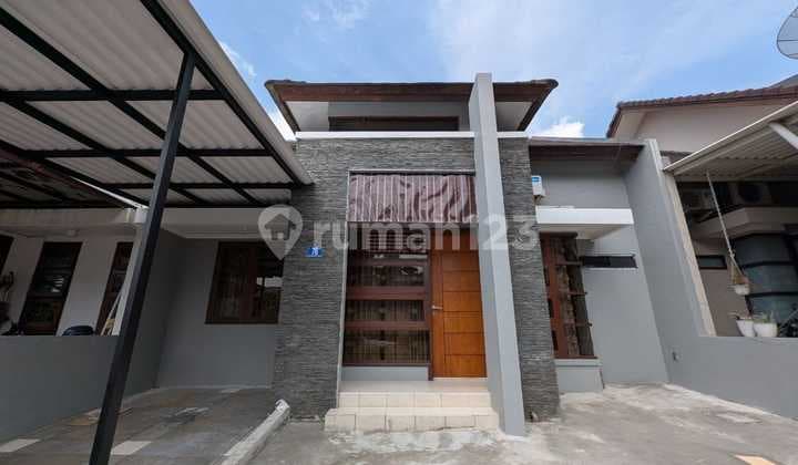 Rumah Murah 1 Lantai Minimalis Semi Furnished Siap Huni Dekat Gwalk di Royal Park Citraland Utama Surabaya Barat