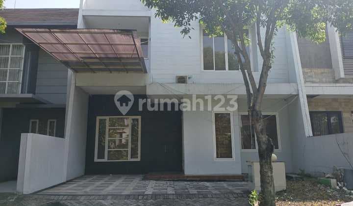 Rumah Murah 2 Lantai Minimalis Modern Semi Furnished Siap Huni Dekat Gwalk Di Woodland Citraland Surabaya Barat