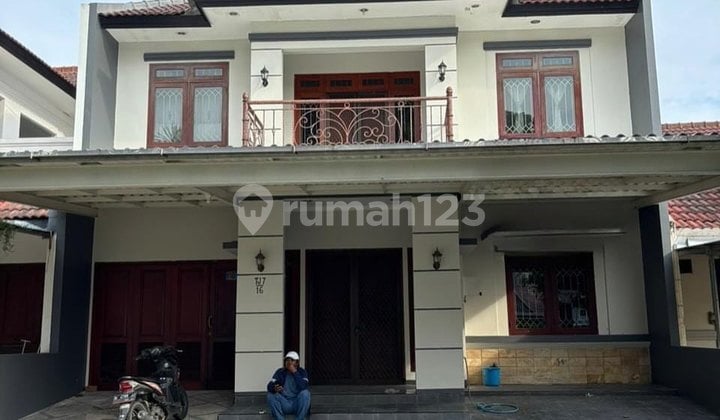 Rumah Murah 2 Lantai Minimalis Semi Furnished Siap Huni Dekat Pasar Modern Di Villa Taman Telaga Citraland Utama Surabaya Barat