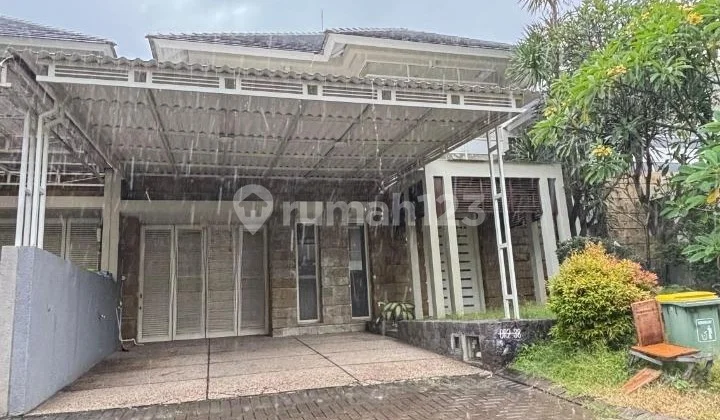 Rumah Murah 2 Lantai Minimalis Semi Furnished Siap Huni Dekat Gwalk di Diamond Hill Citraland Utama Surabaya Barat