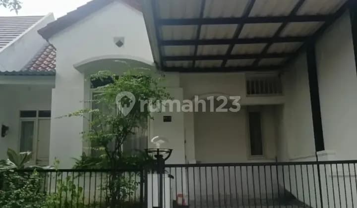 Affordable 1-Story Minimalist Semi-Furnished Ready-to-Occupy House Near Modern Market in Taman Puspa Raya, Citraland Utama, West Surabaya
