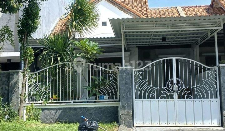 Rumah Murah 1,5 Lantai Minimalis Semi Furnished Siap Huni Dekat Pasar Modern Di Taman Puspa Raya Citraland Utama Surabaya Barat