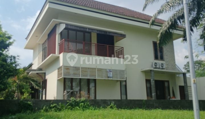 Rumah Murah 2 Lantai Hook Minimalis Modern Semi Furnished Dekar Gwalk Di Somerset Citraland Utama Surabaya Barat