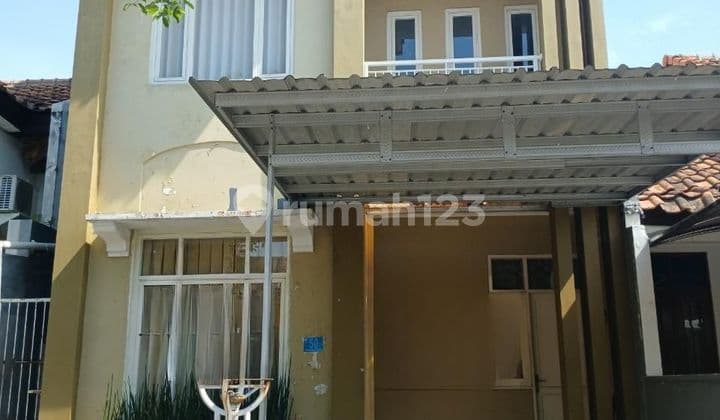 Affordable 2-Story Minimalist Empty House Ready to Live In Near Modern Market In Green Nature Citraland West Surabaya