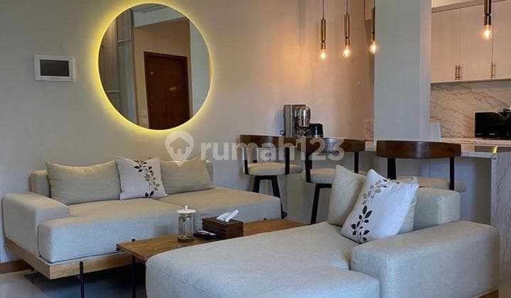 Dijual Rumah Cantik Minimalis Full Furnish di Greenwich Park Bsd