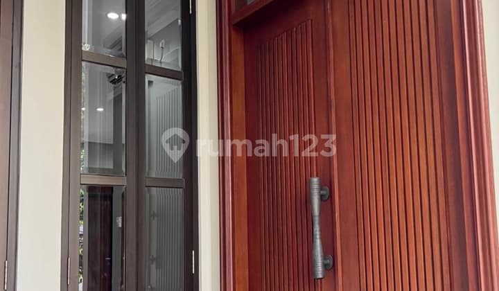 Modern Beautiful House Ready to Live In Ciniru Kebayoran Baru