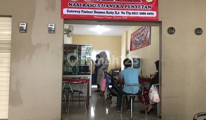Dijual kios di apartment gateway pasteur, menghadap kolam renang. dekat pintu tol pasteur, univ maranatha,