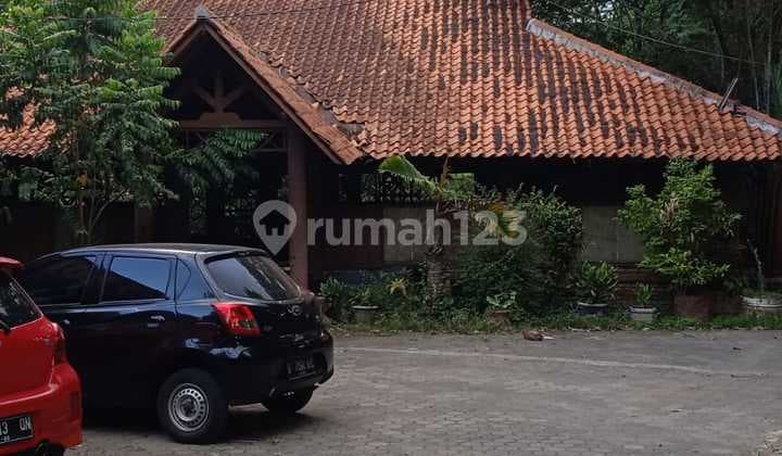 Dijual Tanah Lokasi Premium dan Strategis di Kota Bandung. Jalan Djunjunan. Pasteur. Dekat Pintu Tol Pasteur. Cocok untuk Hotel. Showroom. Rumah Sakit dan Restoran. Bandung