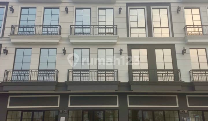 Ruko Siap Pakai di Kawasan Educity Pik 2