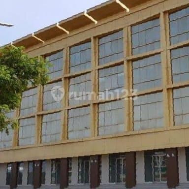 Rukan Siap Pakai di Golf Island Pik