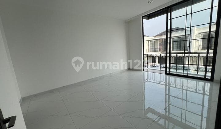 Rumah Premium Siap Huni di Kawasan Exclusive Pik 2