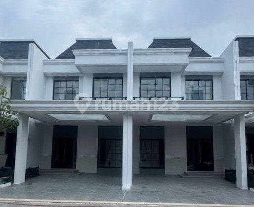 Rumah Siap Huni di Kawasan Premium Pik 2