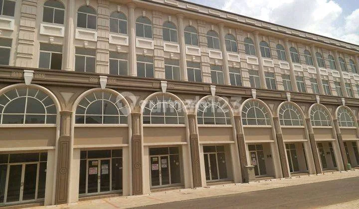 Rukan Hadap Jalan Siap Pakai di Green Lake City Rukan Hadap Jalan Siap Pakai di Green Lake City