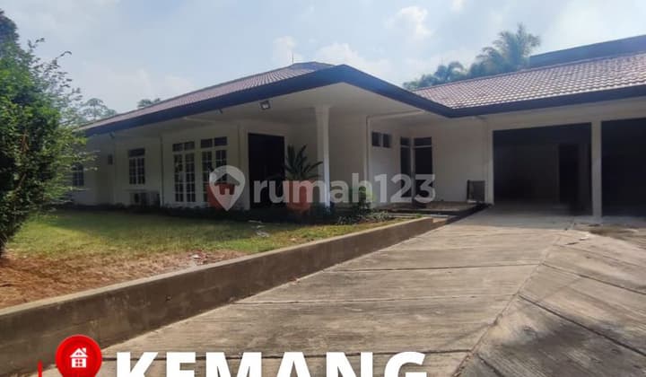 Disewakan Rumah Cocok untuk Kantor dan Tempat Tinggal Rumah Semi Furnished Bagus di Kemang, Kemang