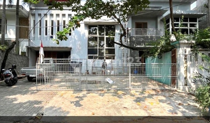 Rumah Cocok Untuk Kantor Dan Tempat Usaha Cafe Lokasi Strategis