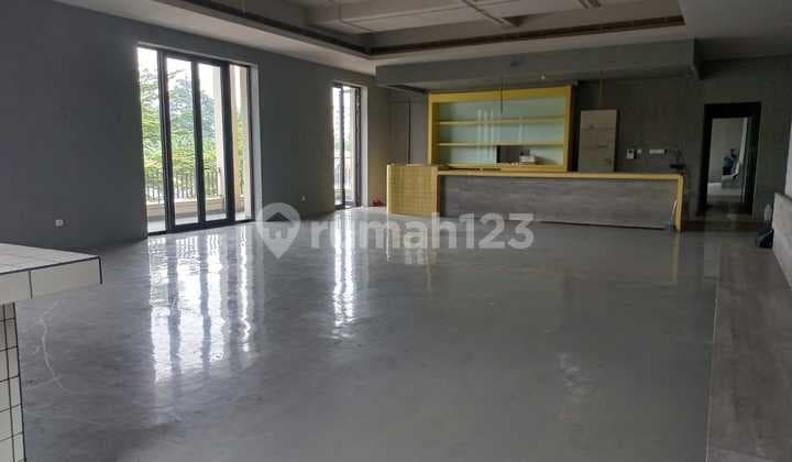 Disewakan Tempat untuk Usaha Cocok Dijadikan Sebagai Resto Klinik di Jakarta Selatan