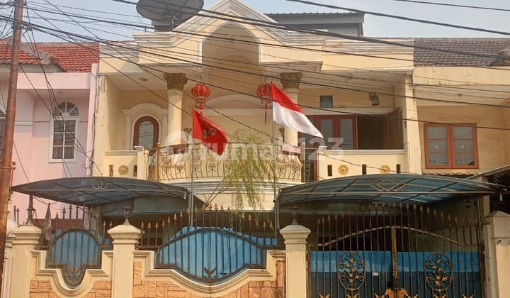 Dijual Cepat Rumah Murah 2 Lantai di Komplek Perumahan Taman Palem Lestari Cengkareng Jakarta Barat