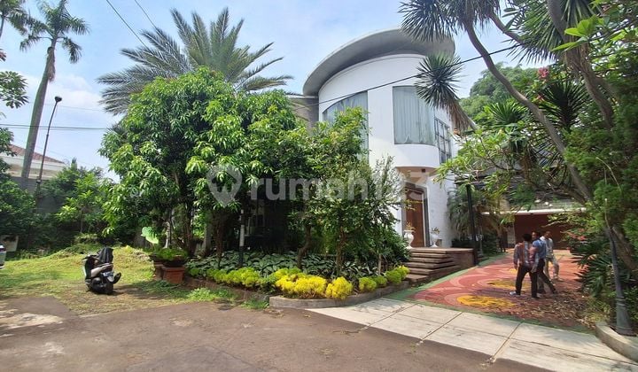 Dijual Cepat Rumah Cantik Exclusive di River Park Bintaro Jaya Sektor 8 Tangerang Selatan