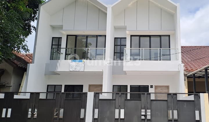 Rumah Siap Huni di Melati Mas Harga Murah
