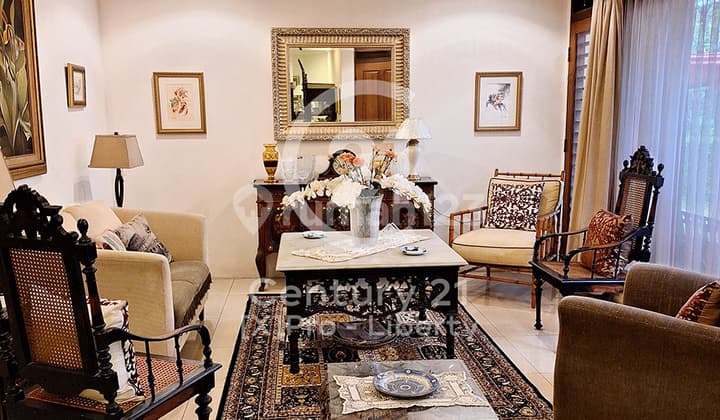 Bdg.u-016 | 2-Story House, Corner Lot, Comfortable Location on the Outskirts of Bandung