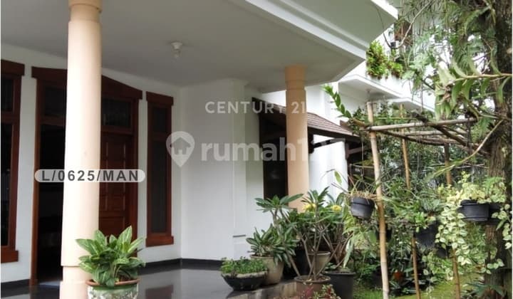 Rumah Mewah 2 Lantai SHM di Jl Babakan Jeruk Sukajadi Bandung