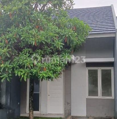 Rumah baru minimalis siap huni jalan lebar di bay leaf menganti