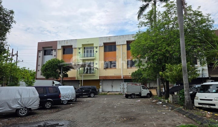 Ruko Panjang Jiwo Dekat Rs Ubaya