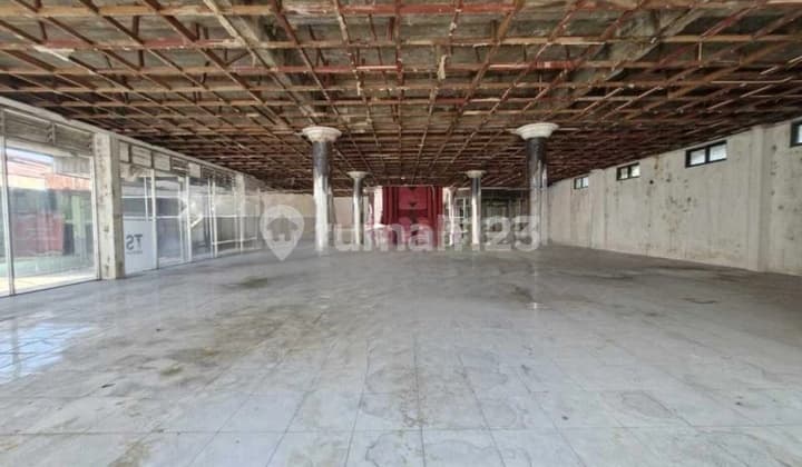 Di Jual Gedung di Tengah Kota Malang Letjen S Parman