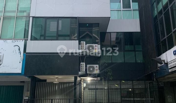 Di jual ruko gandeng di Jalan sultan agung Di jual ruko gandeng di Jalan sultan agung