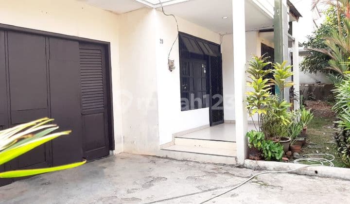 Rumah SHM Hitung Tanah Taman Kedoya Baru Residence Jakarta Barat