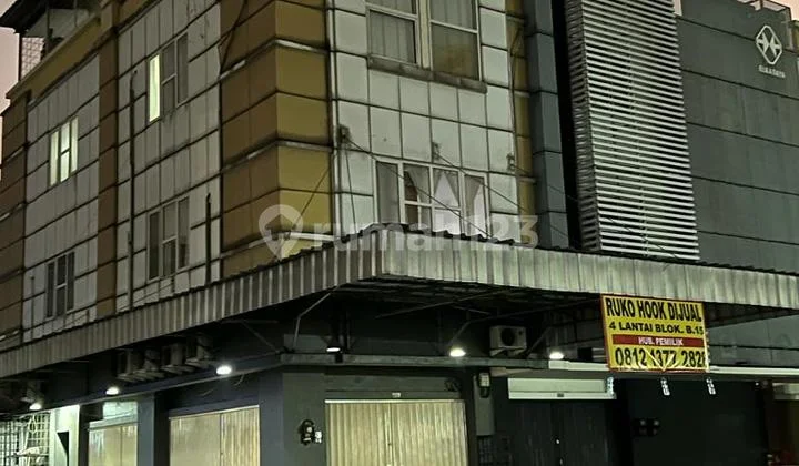 Ruko Hoek 4 Lantai di Golden Boulevard, Bsd City Ruko Hoek 4 Lantai di Golden Boulevard, Bsd City