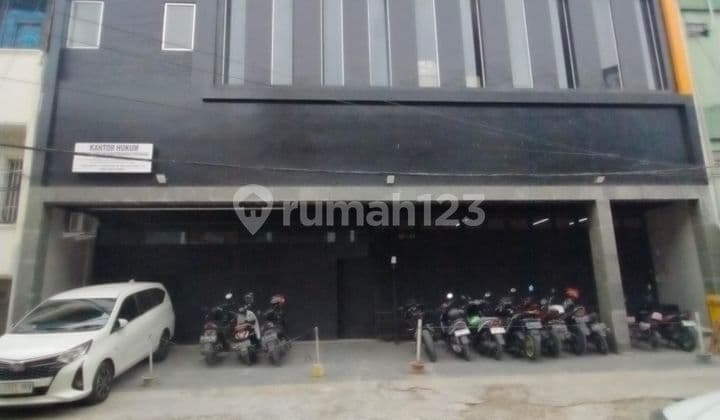Turun Harga Ruko Gandeng 4, Bagus Sekali Di Kedoya Pesing