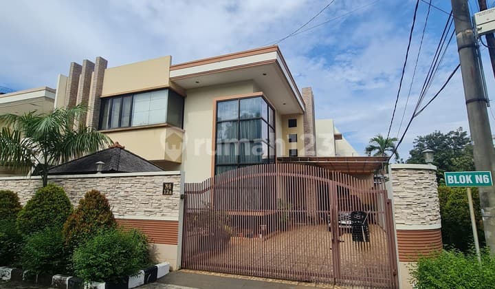 Rumah Bagus SHM Green garden, Jakarta Barat Hook