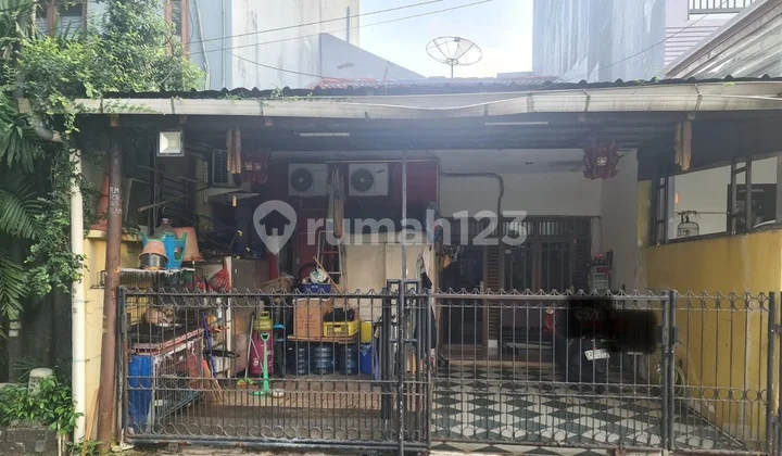Rumah 90m2 di Taman Kedoya Permai Jakarta Barat Jual Cepat